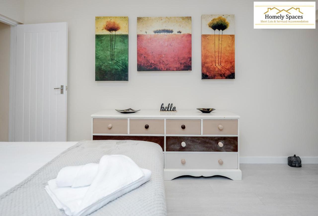 Bedford Hospital Victoria Apartments A And B By Homely Spaces Short Lets & Serviced Accommodation Eksteriør billede