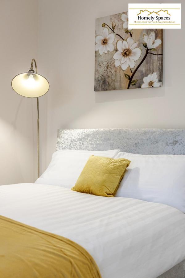 Bedford Hospital Victoria Apartments A And B By Homely Spaces Short Lets & Serviced Accommodation Eksteriør billede